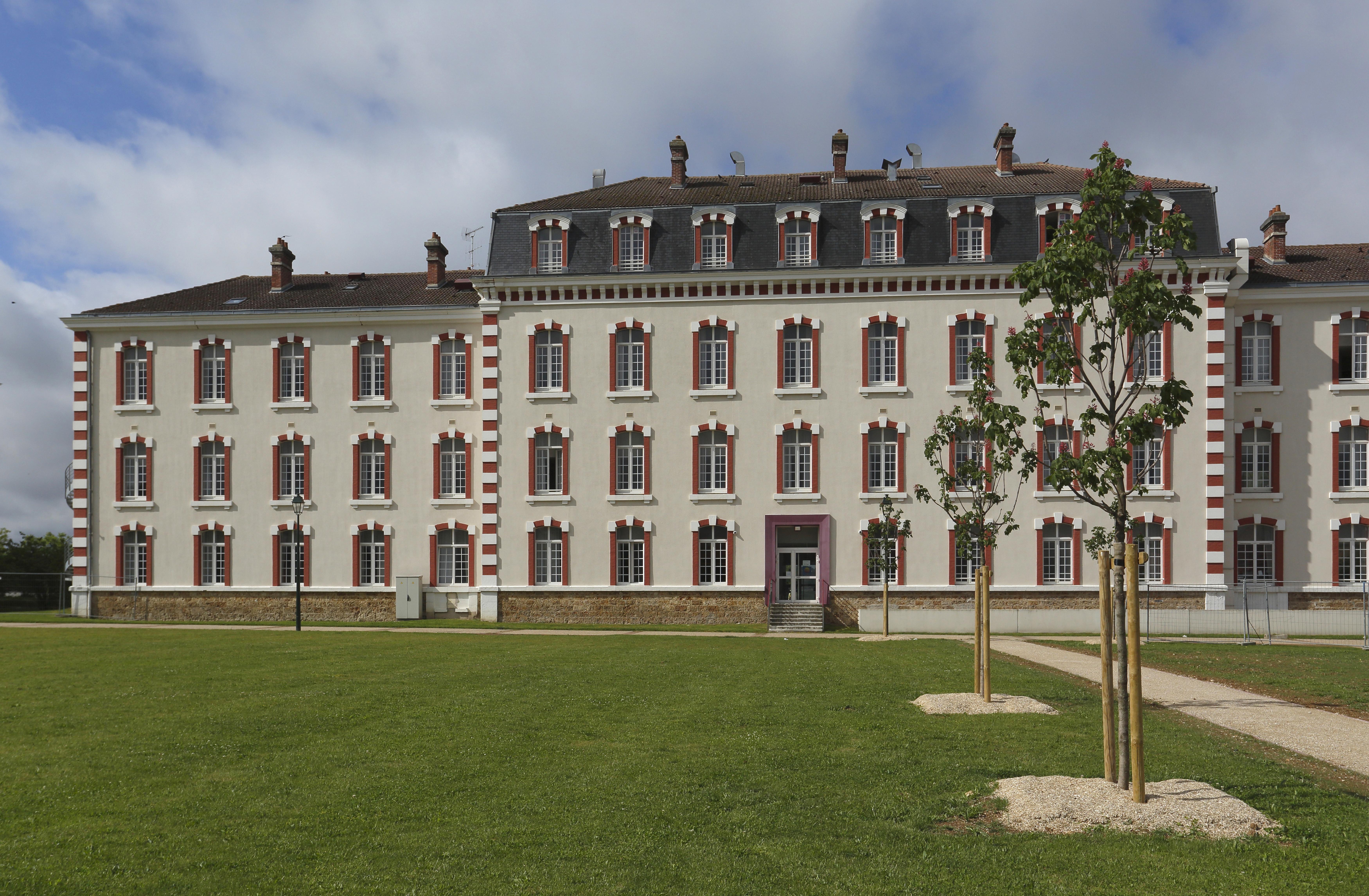 Comfort Suites & Vacanceole Les Demeures Champenoises Epernay Exterior photo